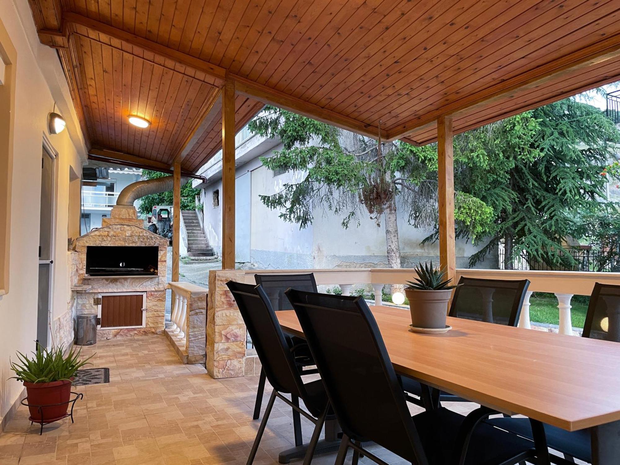 Aristides Guesthouse Krinidhes Exterior photo