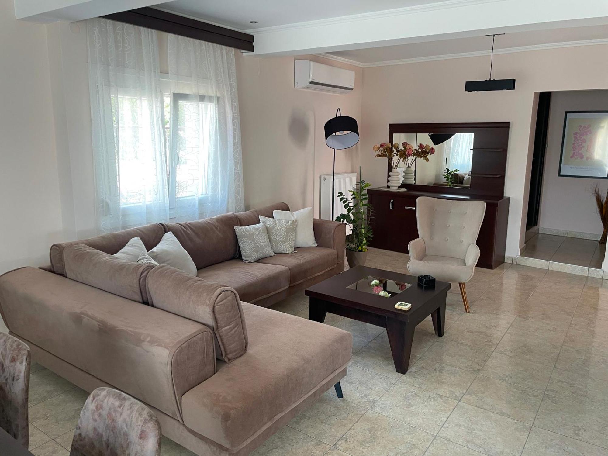 Aristides Guesthouse Krinidhes Exterior photo